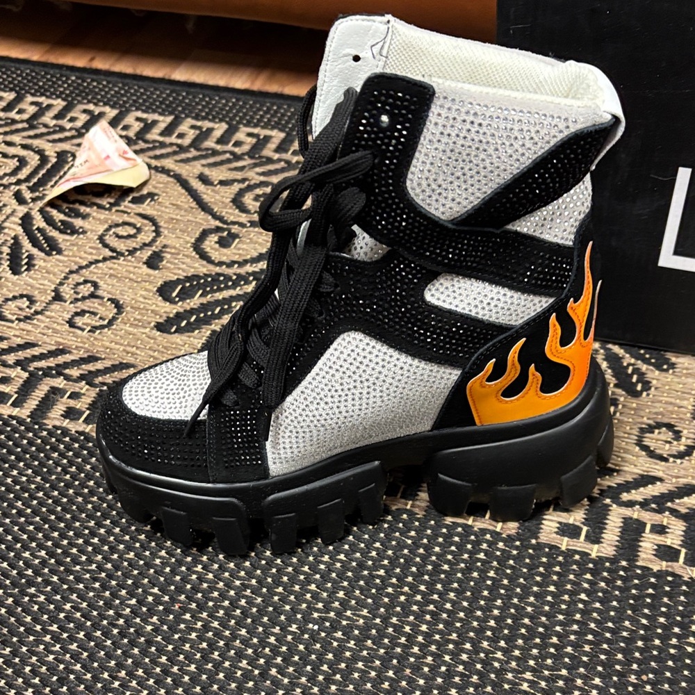 Anthony Wang x LASR Black and White High-Top Sneakers women’s 7.5 - Picture 3 of 13